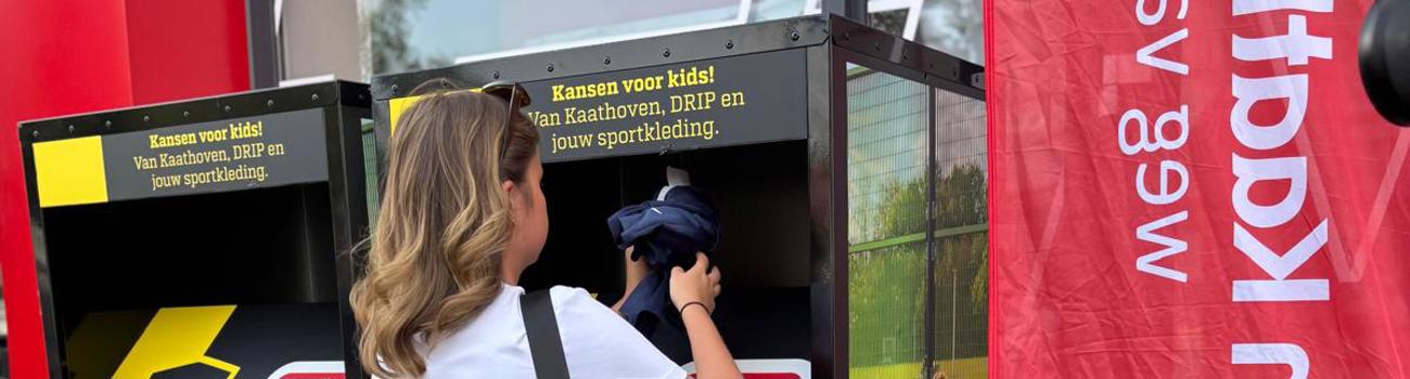 Pass 'M Door Inzamelactie